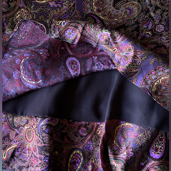 Anne Taylor LOFT 100% Silk Maroon/Plum Paisley Midi Dress Size 4 - Picture 9 of 12